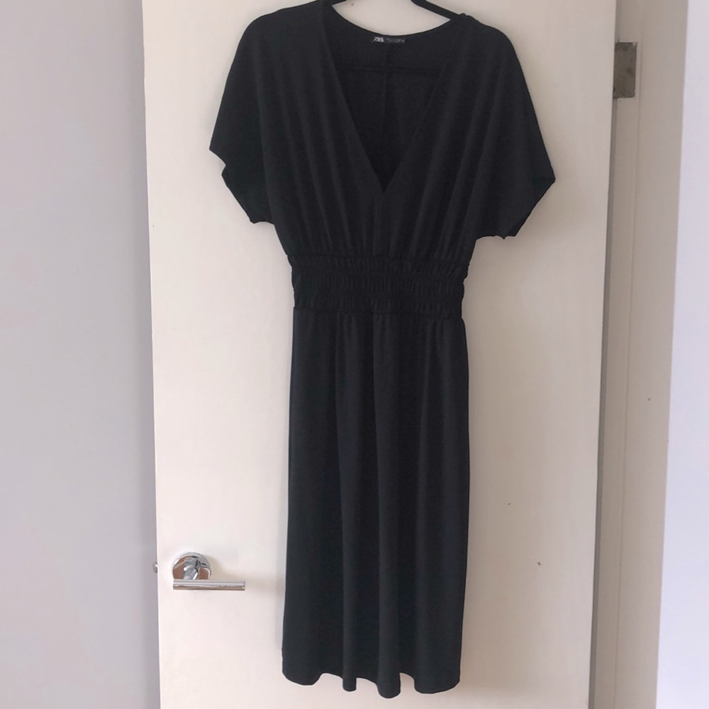 Zara v-neck midi dress